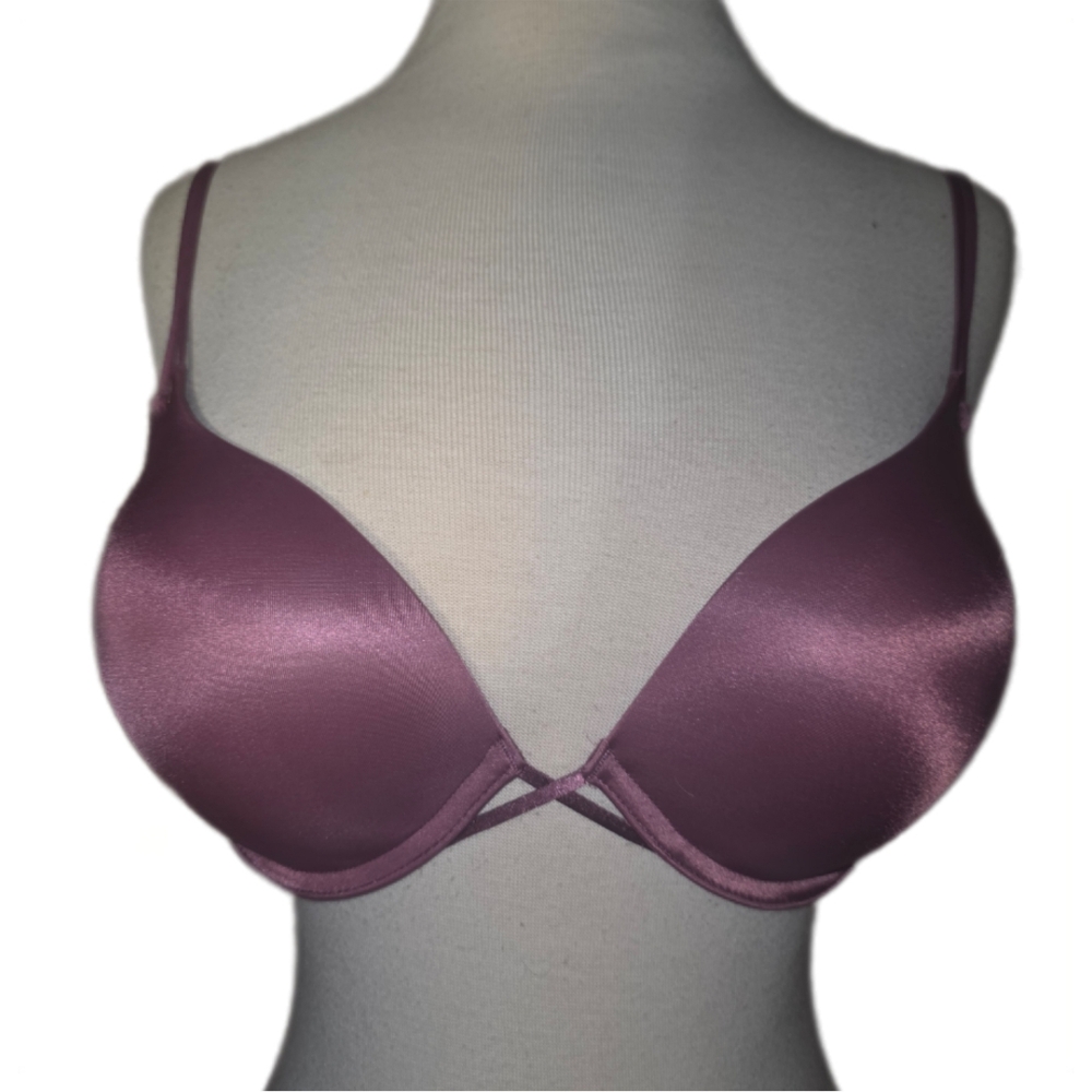 Victoria’s Secret Lace Wing Bombshell Add 2 Cup Bra - 32D - EUC